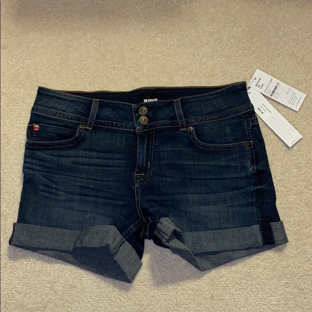 HUDSON Ruby Mid Thigh Short